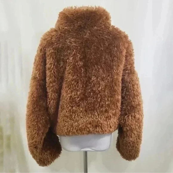 NWT Anthropologie Teddy Faux Fur Carmel Brown Cozy Full Zip Jacket Size XS - Picture 3 of 5